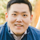Mahajan Lab postdoctoral fellow Young Joo Sun received the 2023 Stanford Optic Disc Drusen Hybrid Conference best poster award for his poster  “Cryogenic Electron Tomography (CryoET) Pipeline for Eye Specimens.”